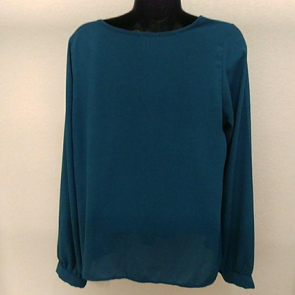 Everly Long Sleeve Chiffon Blouse - Picture 5 of 7